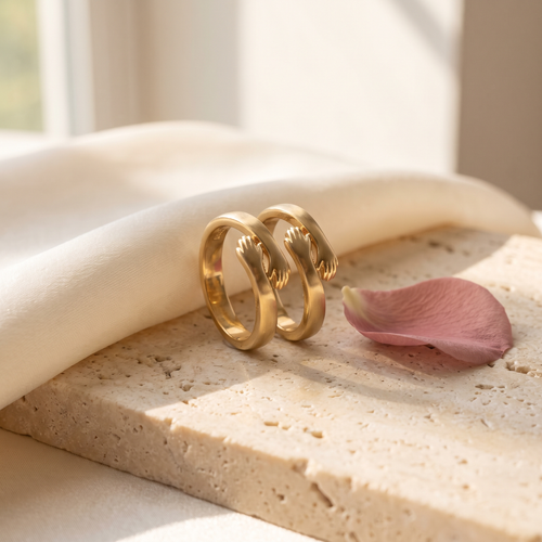 Abbraccio Hug Ring - Rose & Giovanni