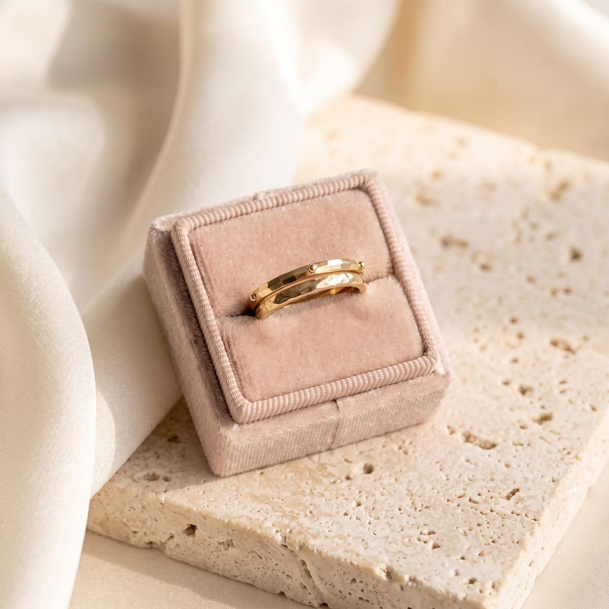 Gemelli Stacking Rings - gift box - Rose & Giovanni