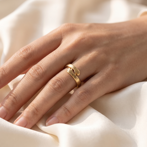 Abbraccio Hug Ring - worn - Rose & Giovanni