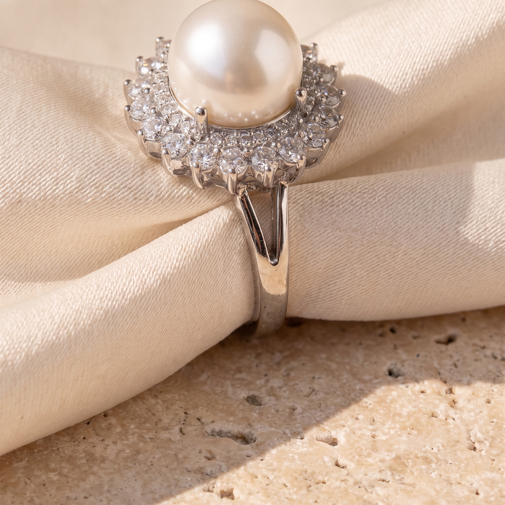 Perla Cocktail Ring - detail - Rose & Giovanni