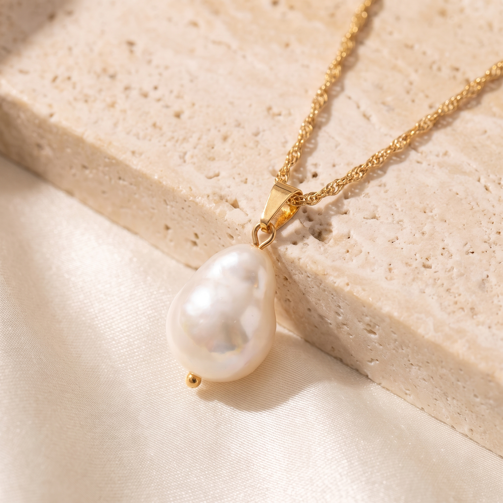 Barocca Pearl Pendant - detail - Rose & Giovanni