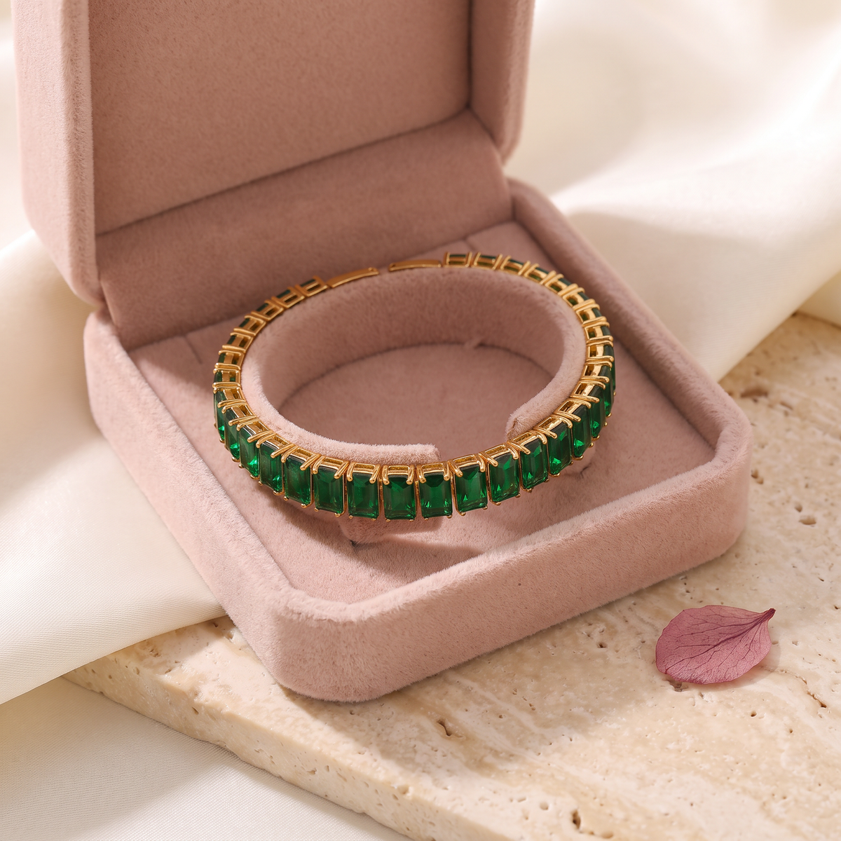 Smeralda Luxe Bracelet - gift box - Rose & Giovanni