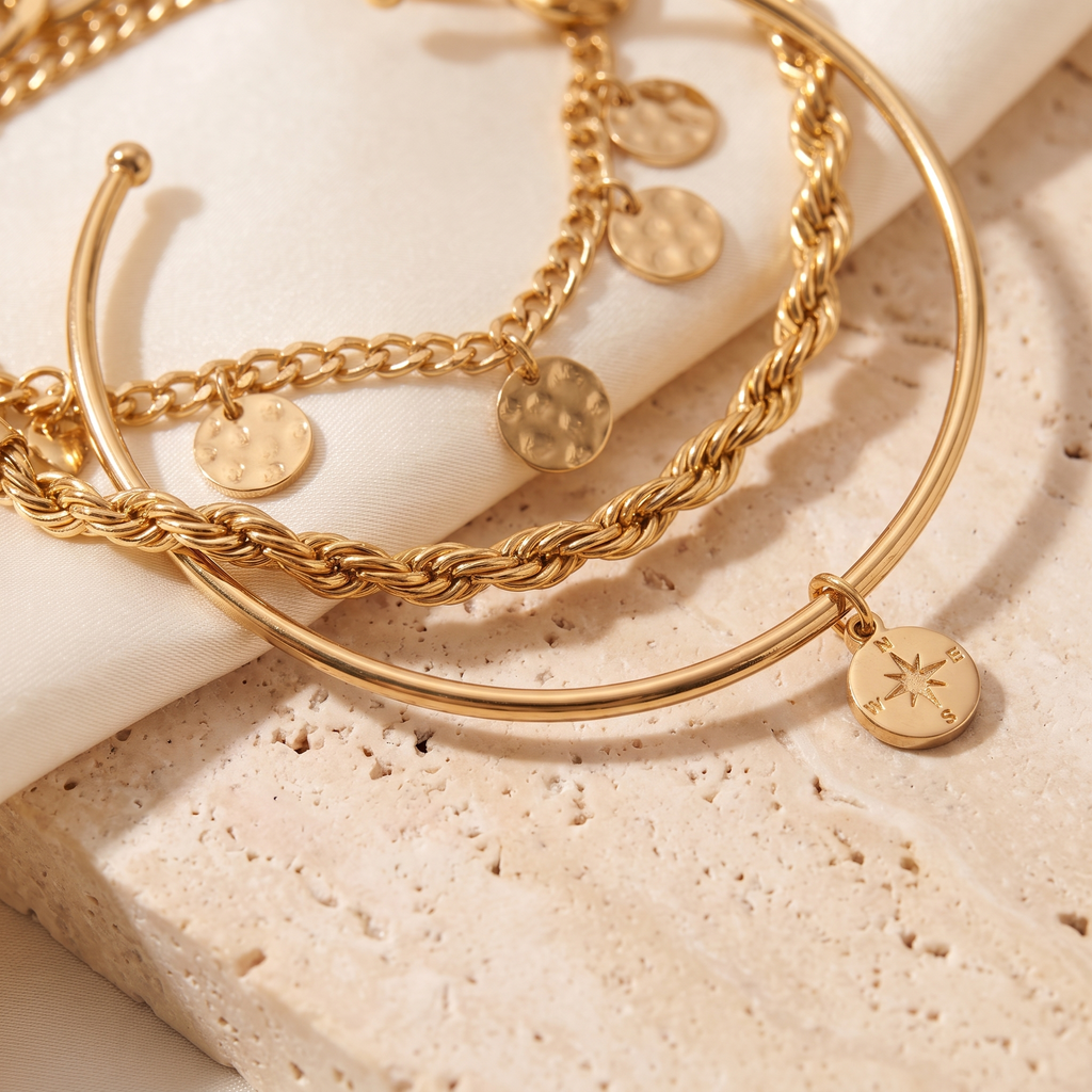 Vernazza Bracelet Set - detail - Rose & Giovanni