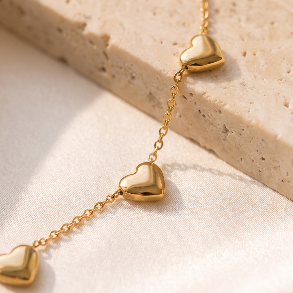 Innamorata Heart Bracelet - detail - Rose & Giovanni