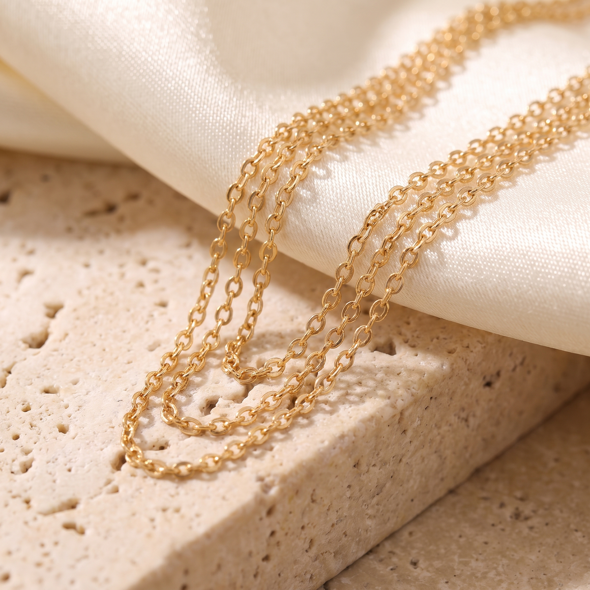 Sirena Body Chain - detail - Rose & Giovanni