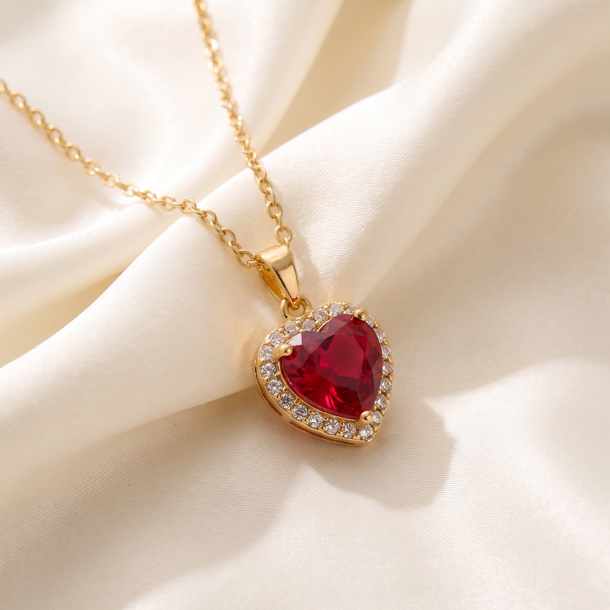 Cuore Ruby Heart Necklace - detail - Rose & Giovanni