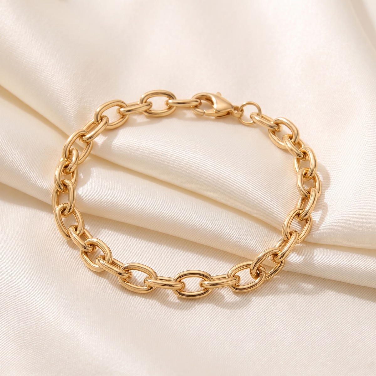 Amore Link Bracelet - detail - Rose & Giovanni