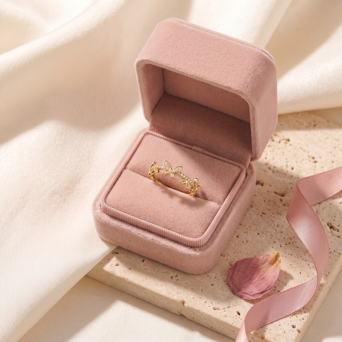 Farfalla Butterfly Ring - gift box - Rose & Giovanni
