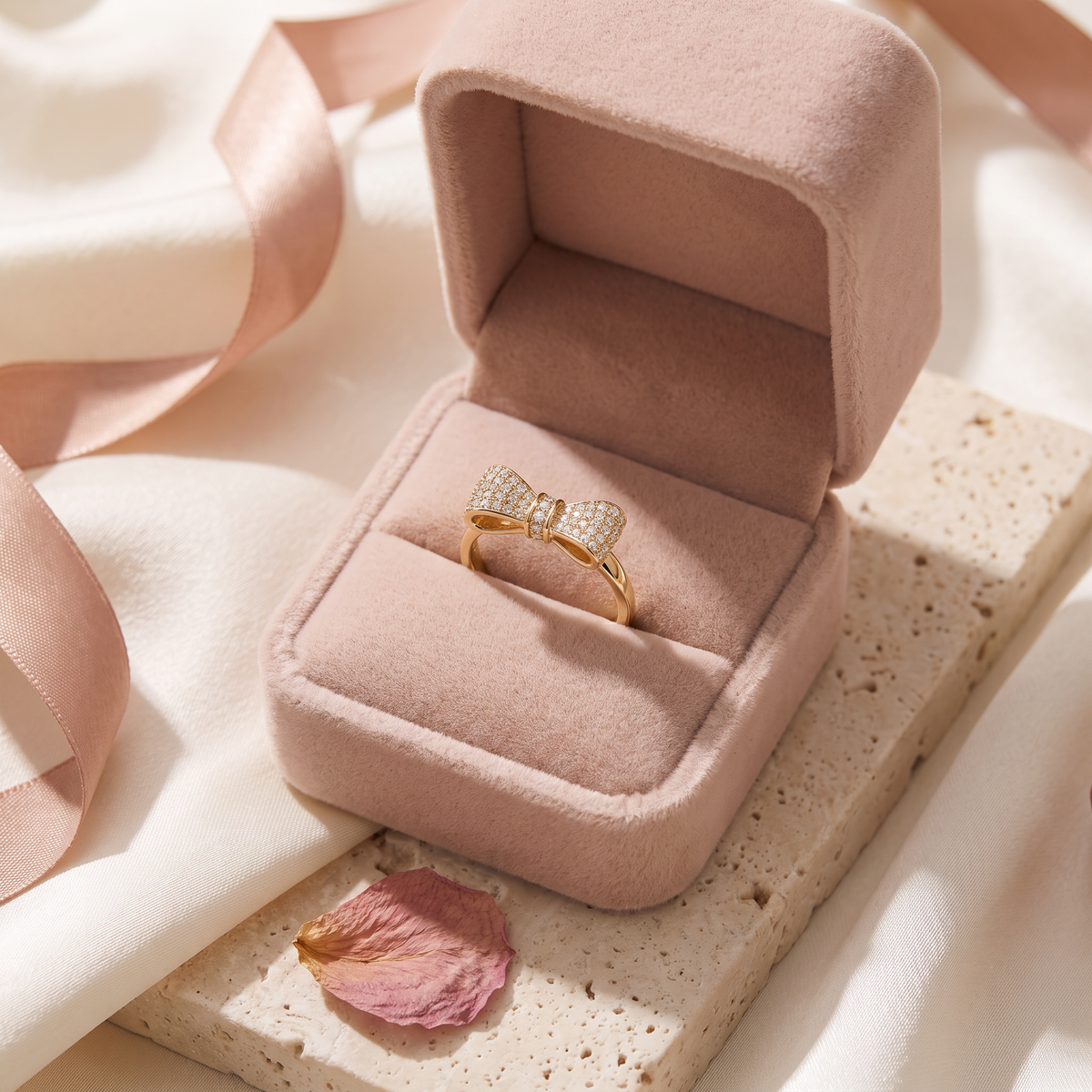 Fiocco Bow Ring - gift box - Rose & Giovanni