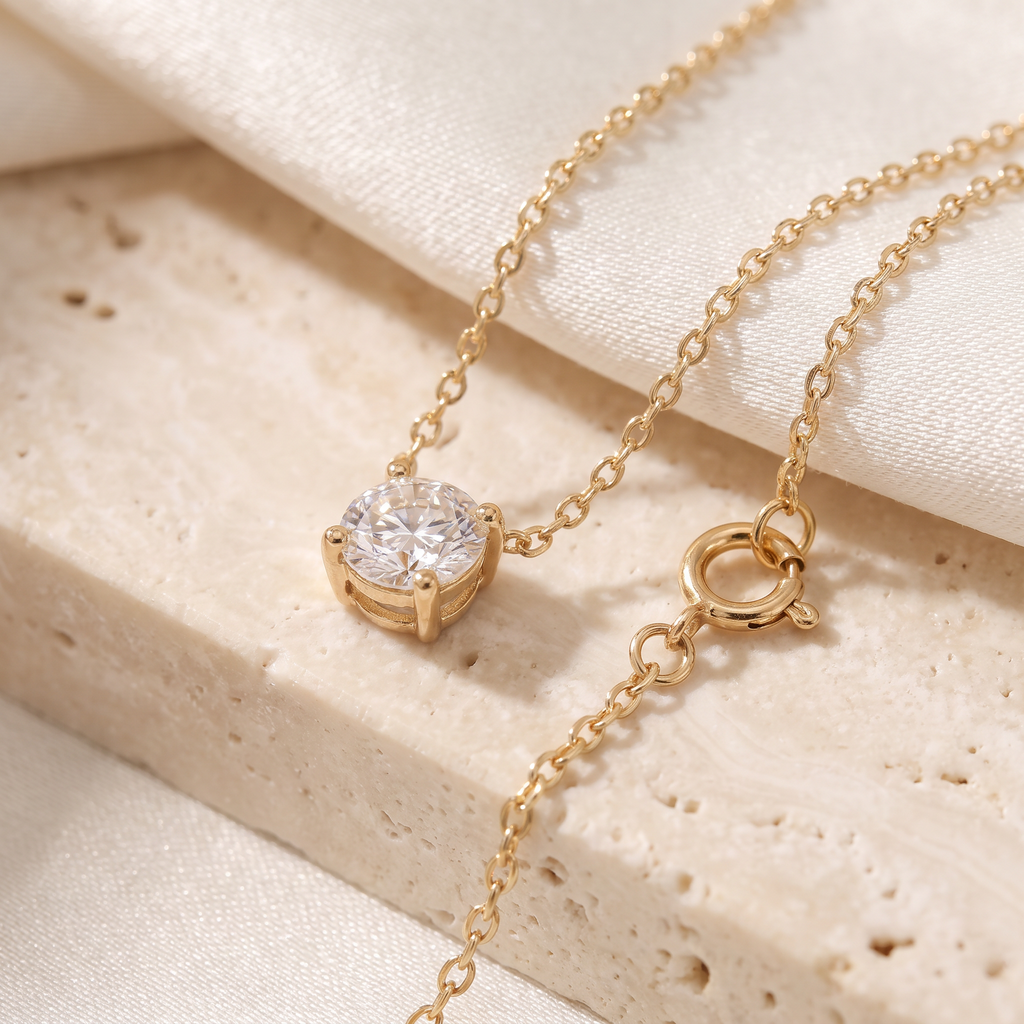 Solo Solitaire Necklace - detail - Rose & Giovanni