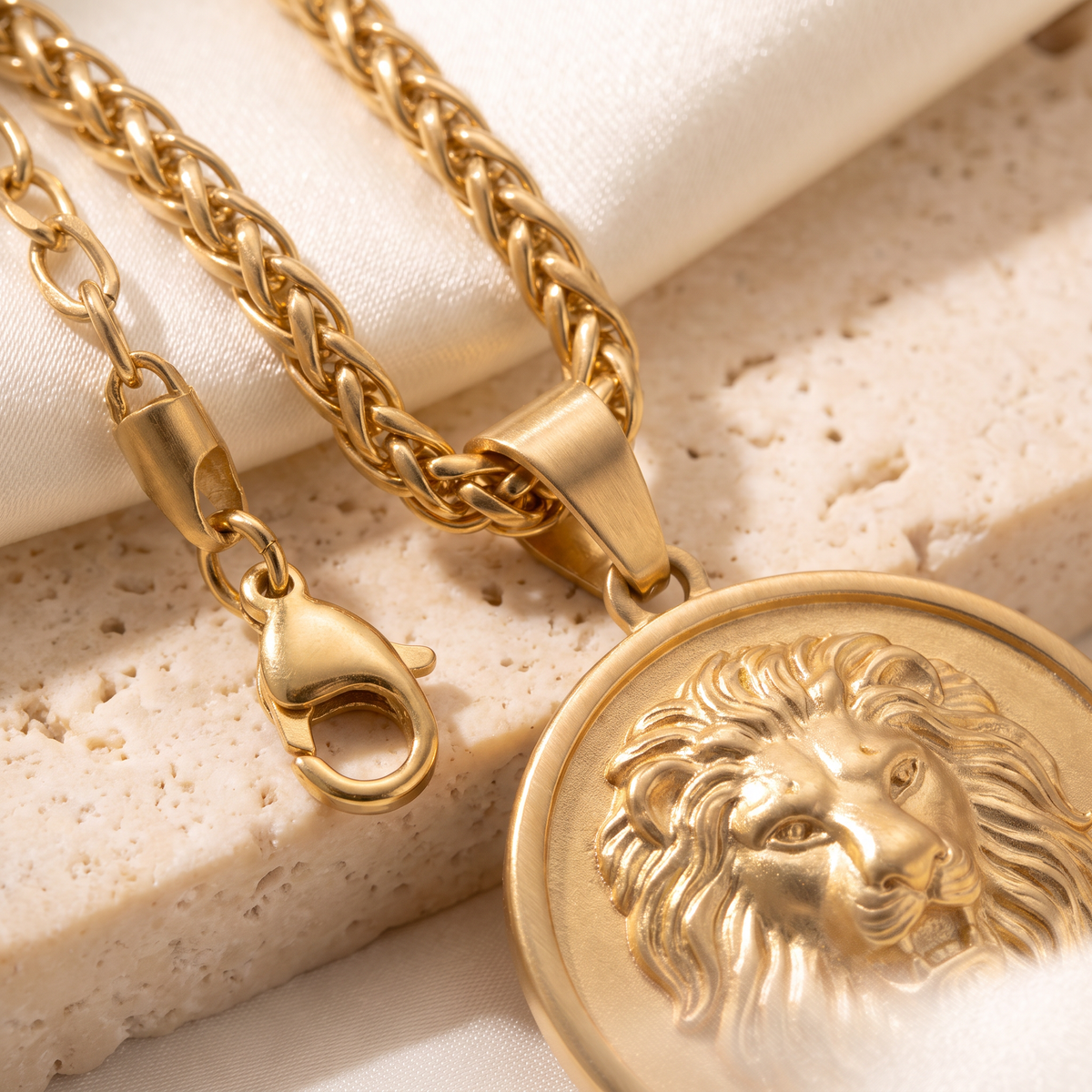 Giovanni Lion Pendant - detail - Rose & Giovanni
